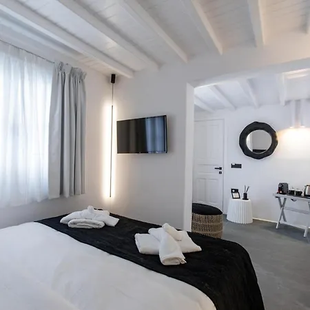 She Mykonos - Luxury Apartment *