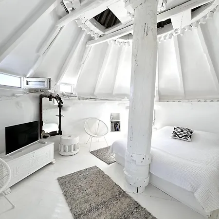 She Mykonos - Luxury